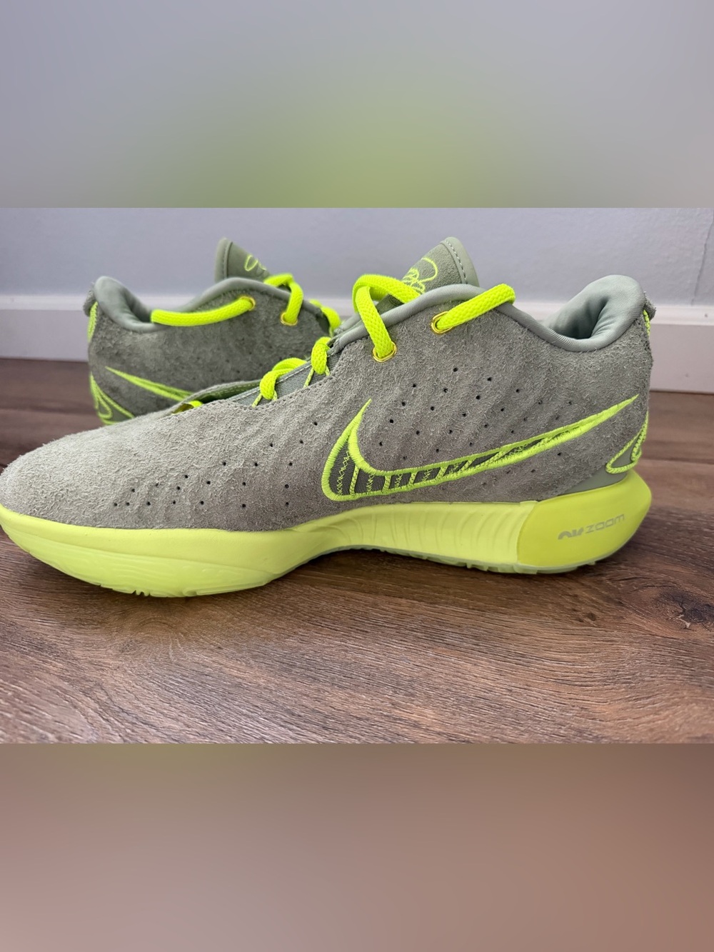 Nike LeBron James 21 EP Algae Size 13